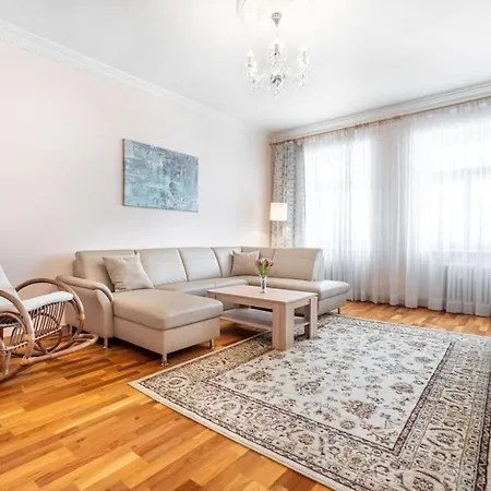 Apartment Albion